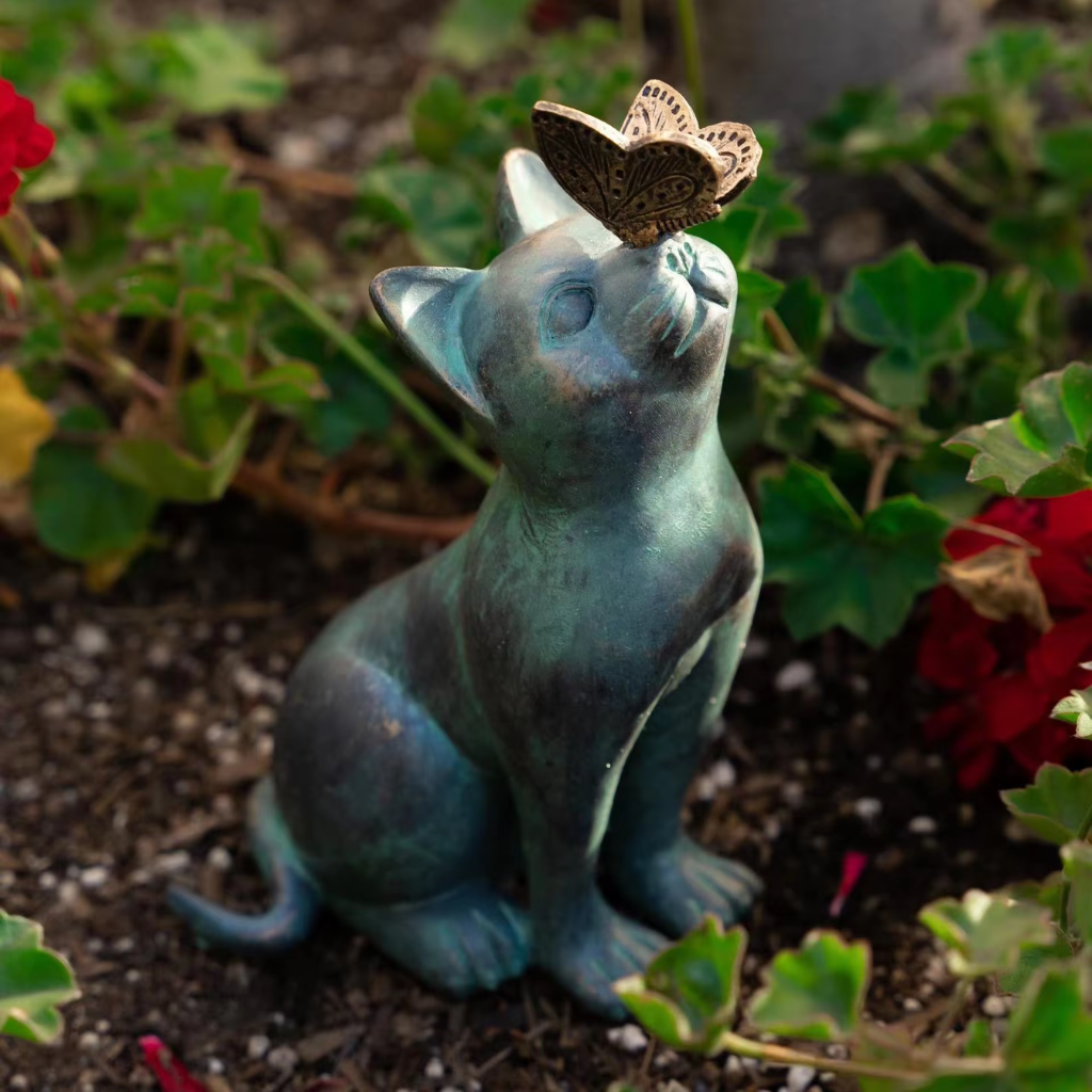 Kitty Garden Memorial